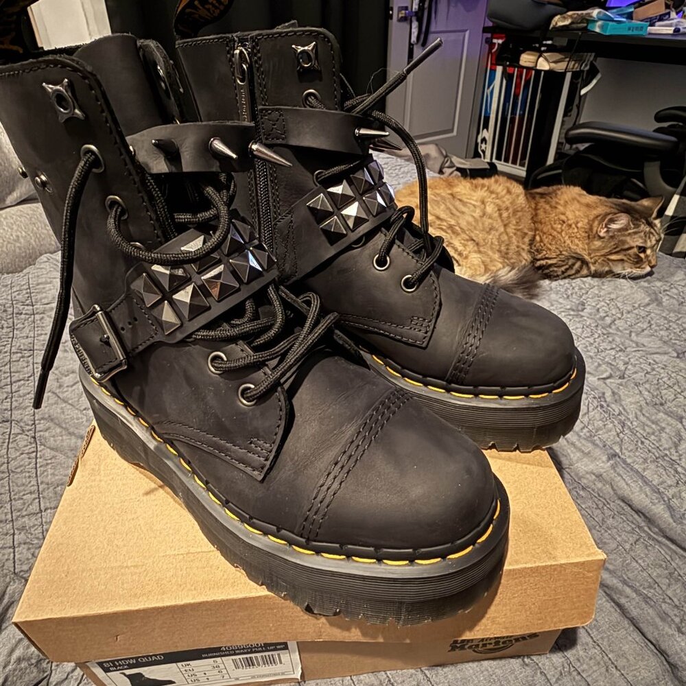Dr. Martens Jadon Spike Leather Platform Boots, Worn Once, M6, W7, w/ Box, rare